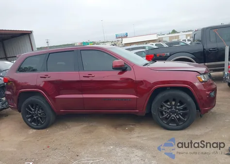 2018 Jeep Grand Cherokee Altitude 4X4 из США, поврежденный, VIN 1C4RJFAG2JC152963